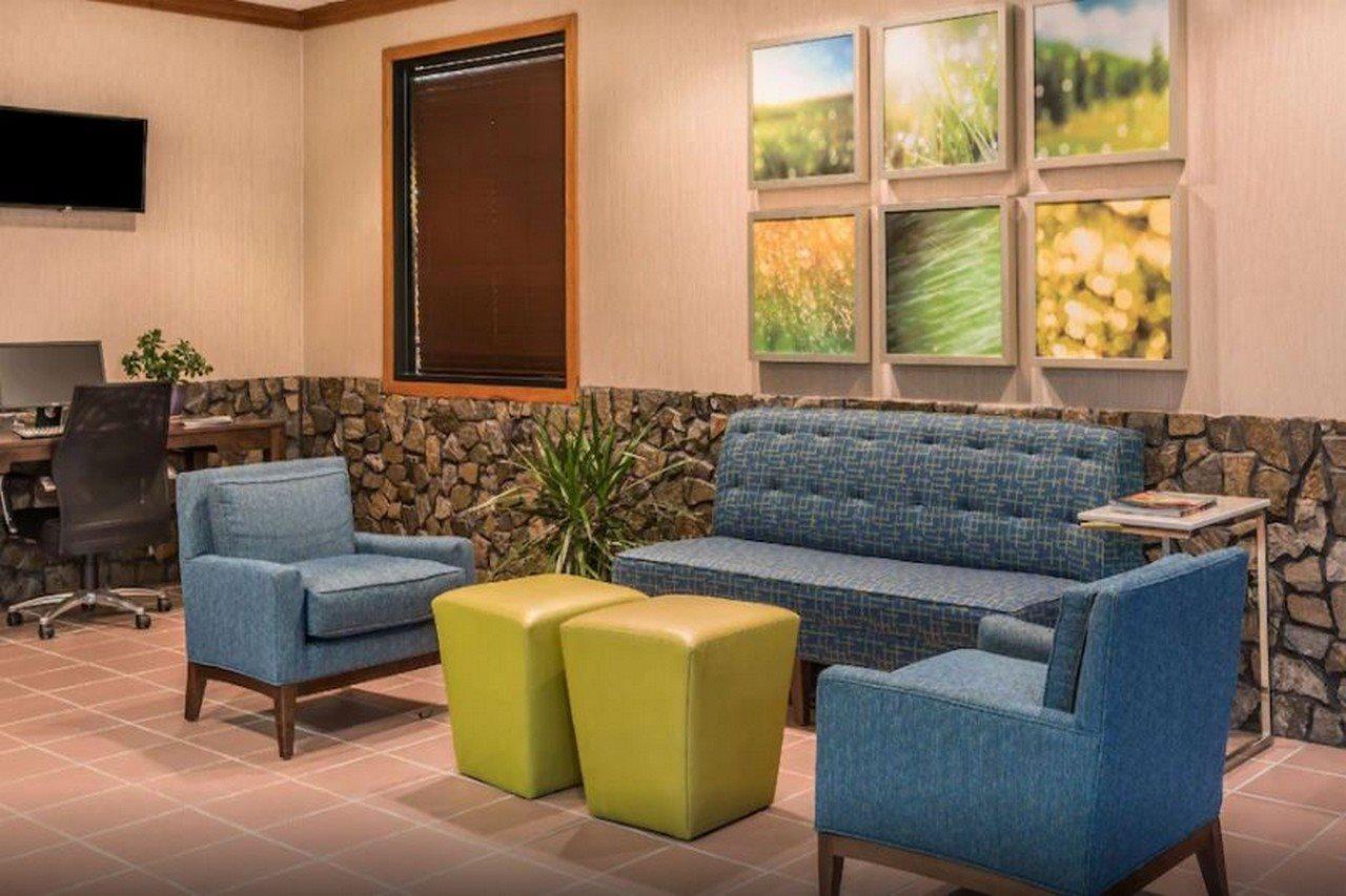 Days Inn By Wyndham South Hill Exteriér fotografie